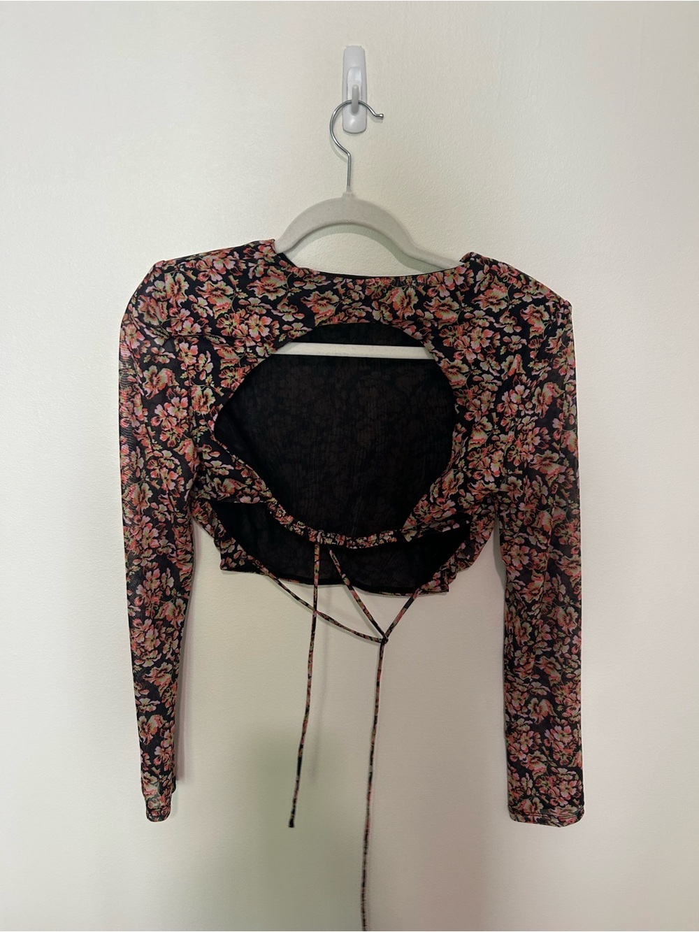 ASTR Luisa Crop Top and BodyCon Skirt Set Black Floral Mesh Medium - Picture 6 of 11